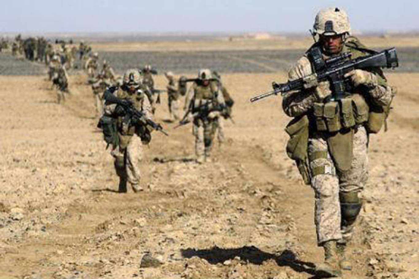 ABD Afganistan'dan çekilmekten vaz mı geçiyor?